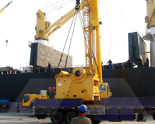 pictures of kaolin clay being mined