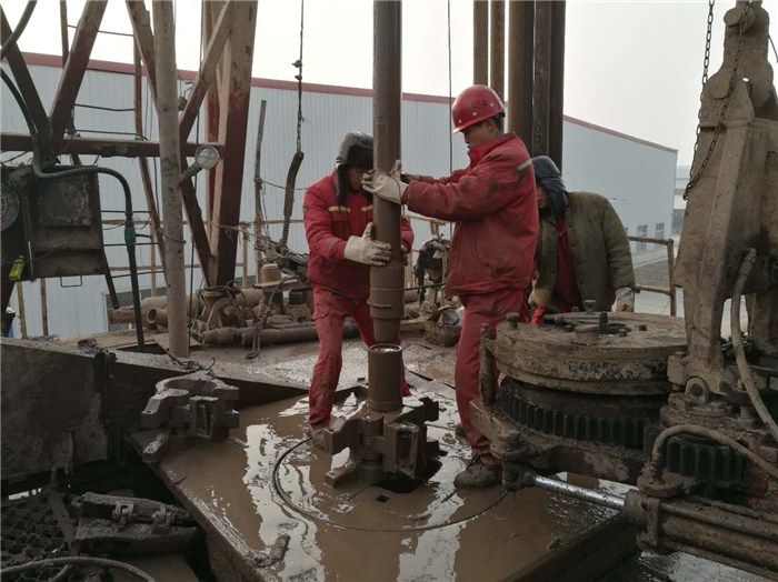 Large-Diameter Hundred-Meter Drilling Equipment for Water Extraction